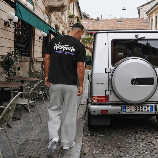 OVERSIZED CERTIFIED BY STYLE. TEE - WHITE/PURPLE