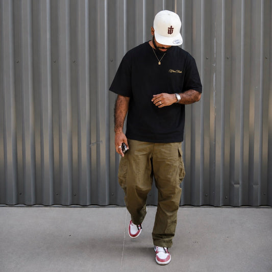 OVERSIZED SIGNATURE TEE - BLACK